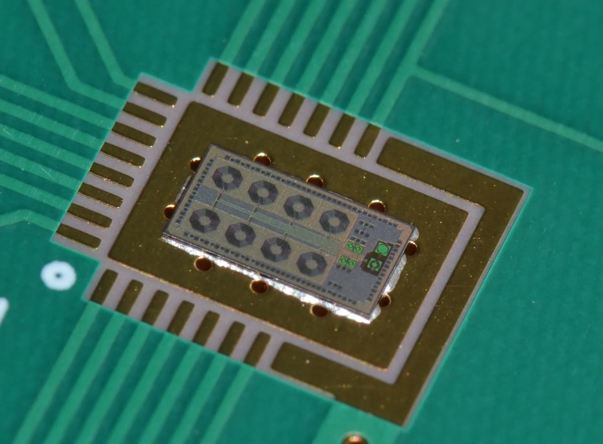 Thin RF die build